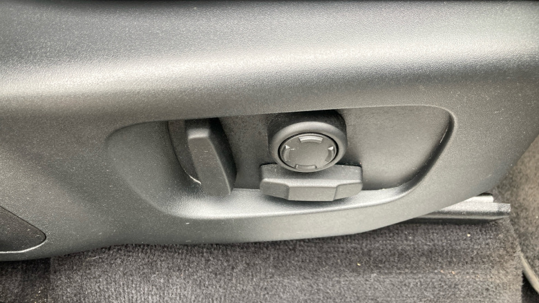 Land Rover Range Rover Sport 3.0 D250 HSE Silver 5dr Auto [7 Seat] Diesel Estate